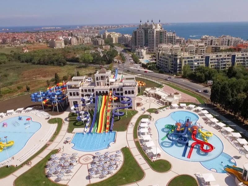 59C9A91076838D1ACE394A8B38FC7F03