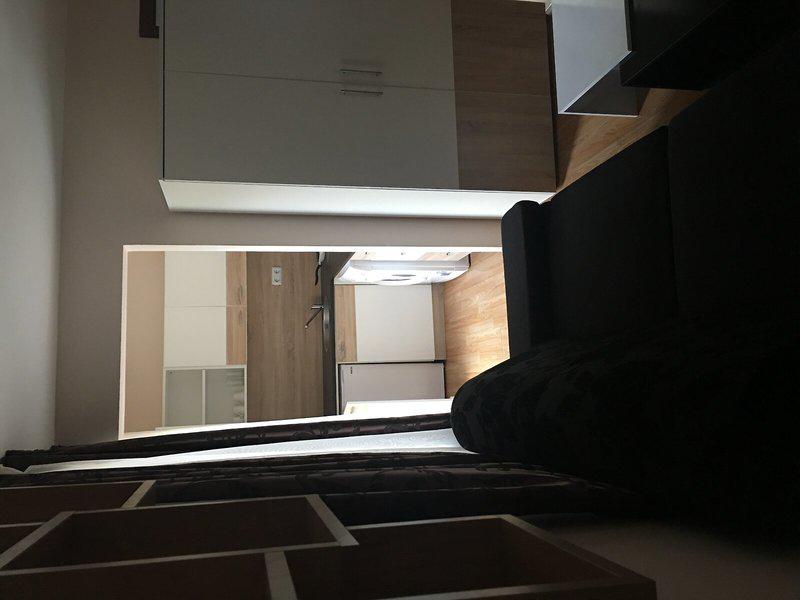 21B732CC6AE9018D1C07FBD4271E3222