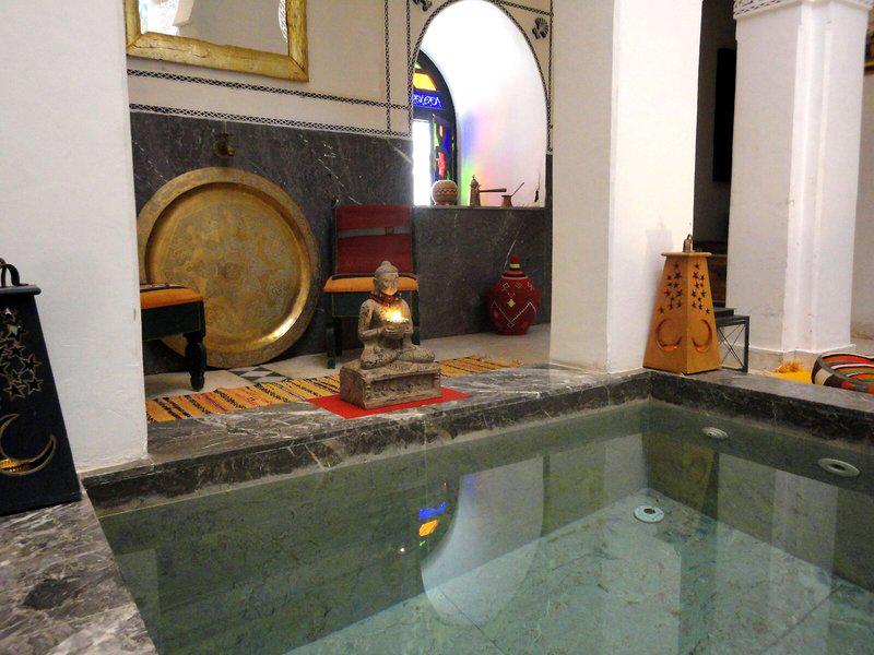 402880EBF93EC8C26A132D279FC48095