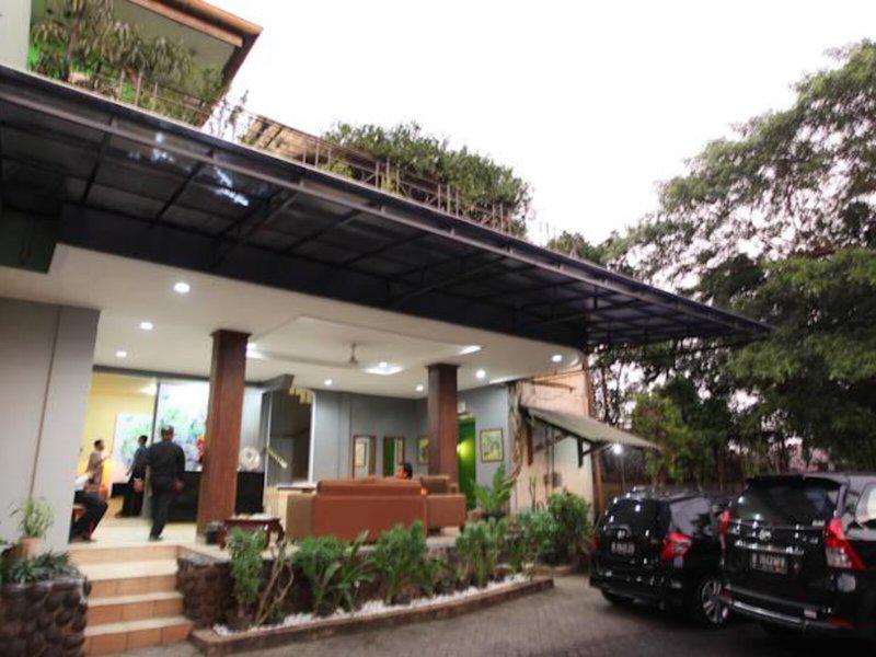 2B41A4DE51E3E1813ECA4DFEFD5C9A7A