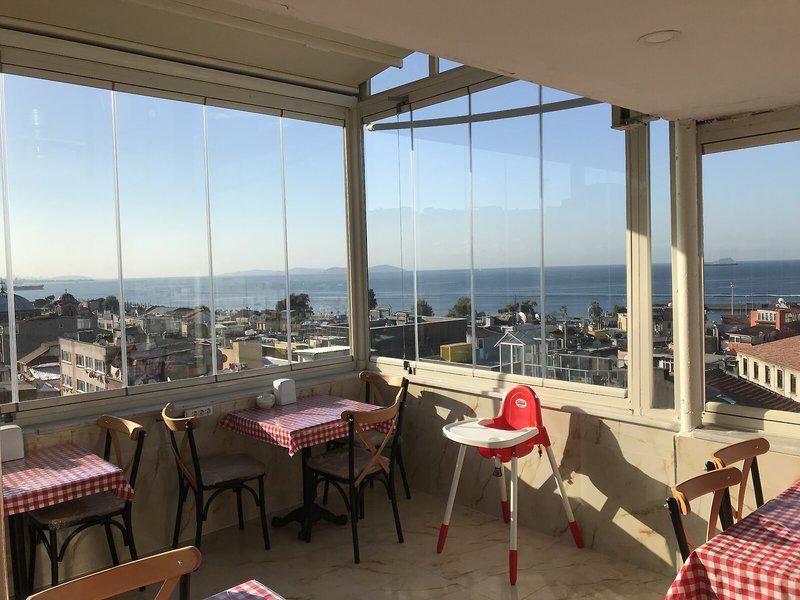 E3F8C2F1AA5967CBBC5D6FC45B894B73