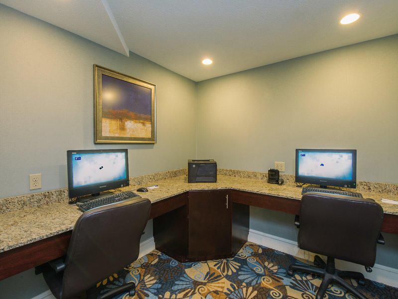 2336A6DAFFD19DC54BA13A62A2AC1DCA