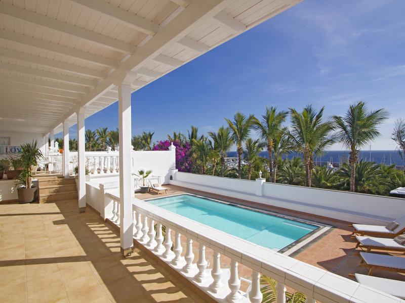 B72AAF5F2B734A2F9040265EF77CD8E1