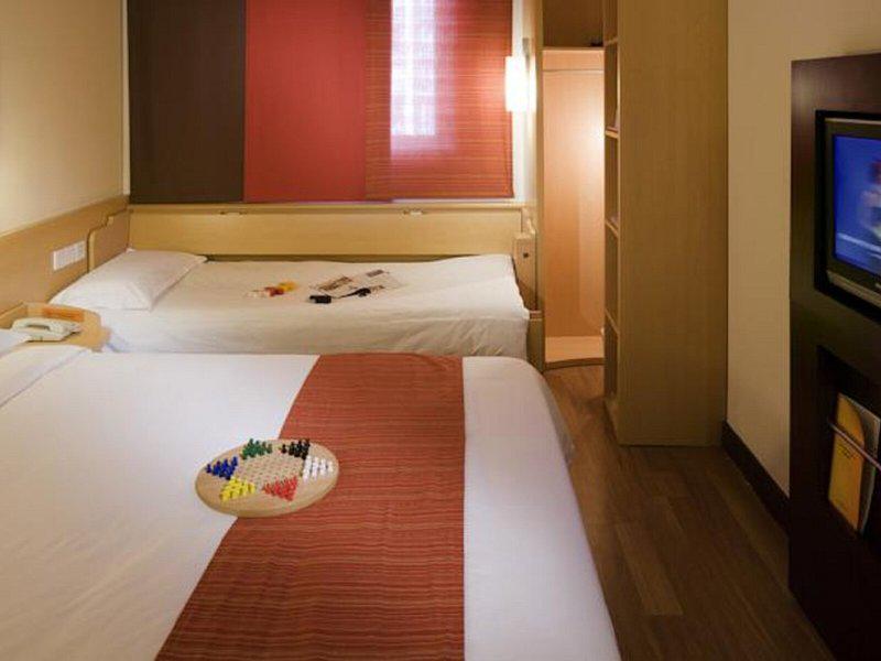 A0EC853C2F476688D194DFC4DDA44B68