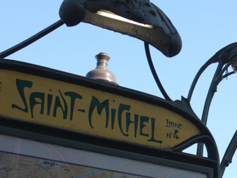 47B254EAAE0FD5F47ACB11D0FEDF4C18