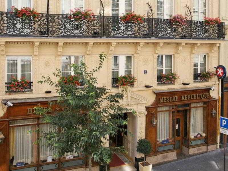 943BD0B99FC833380DB7B7E9DE256C04