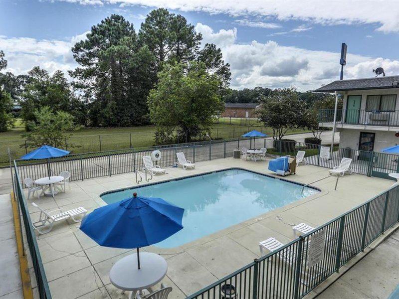 2BD56A3B3CC37377753285FBF75F479E