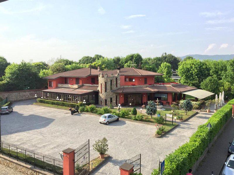 02D0D398A5F5D5612C6DF02C4413D5CF