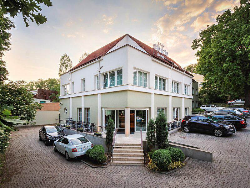 C386D5C8CBDA8463B30DFC37B518E255