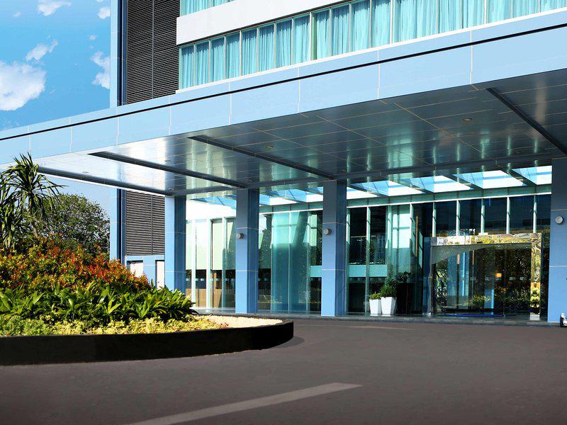 DB21E145F265345FE258C2E6E58803C3