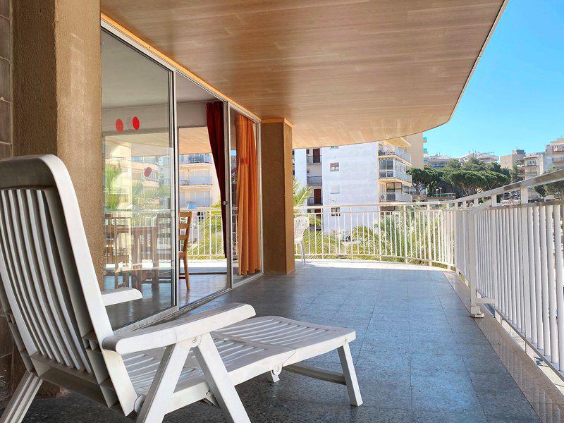 744AB52FE4BF716B1C27427FB468BB58