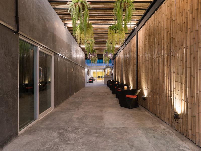 D6DC05FC08A28854E9598105B5603352