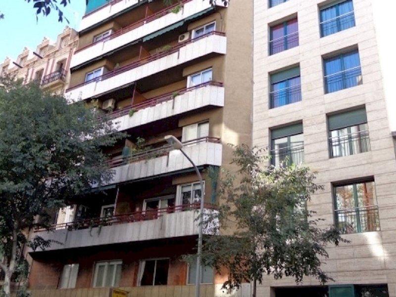 E4E9EFF0628D5111A700C01B057DA5EE