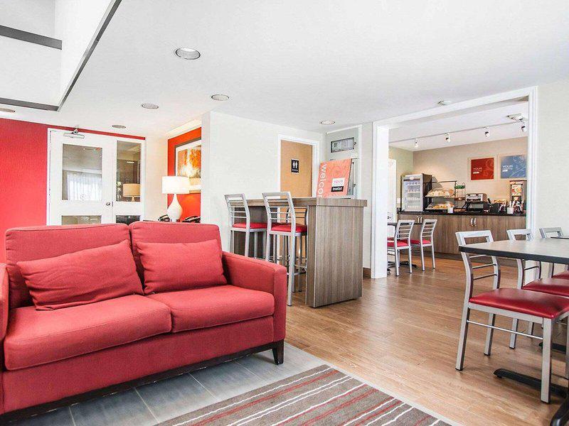 D40D6CD5FDADAA6B524A8643FEE26C2C