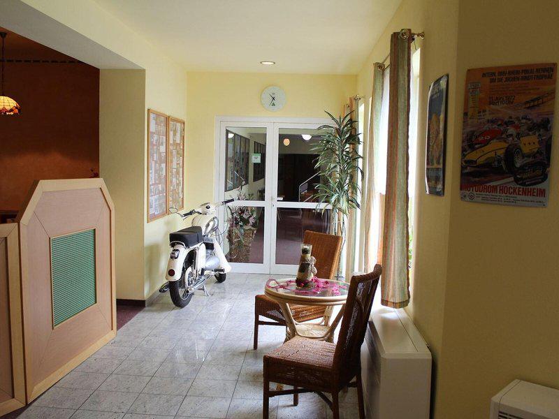 7CEDB7A97EA0450BE2FF1A176E60CF41