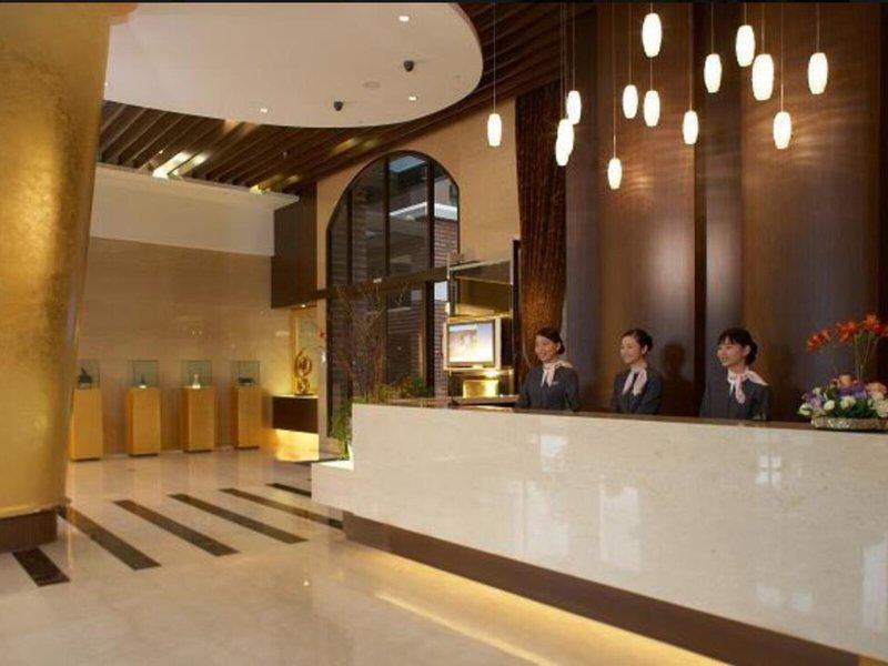 D96E6E53FA41C3FAC32883E28B53EE13