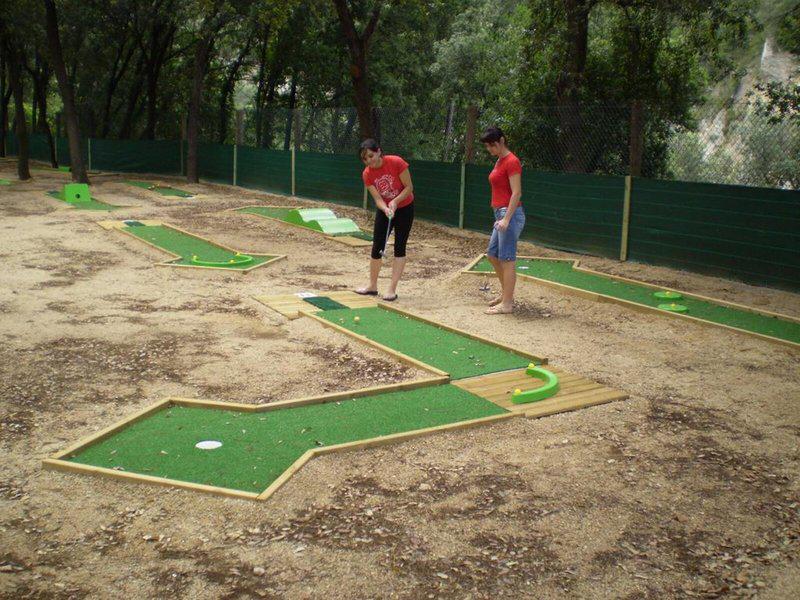 44D5F52C26AEB669C5254D1822372D7D