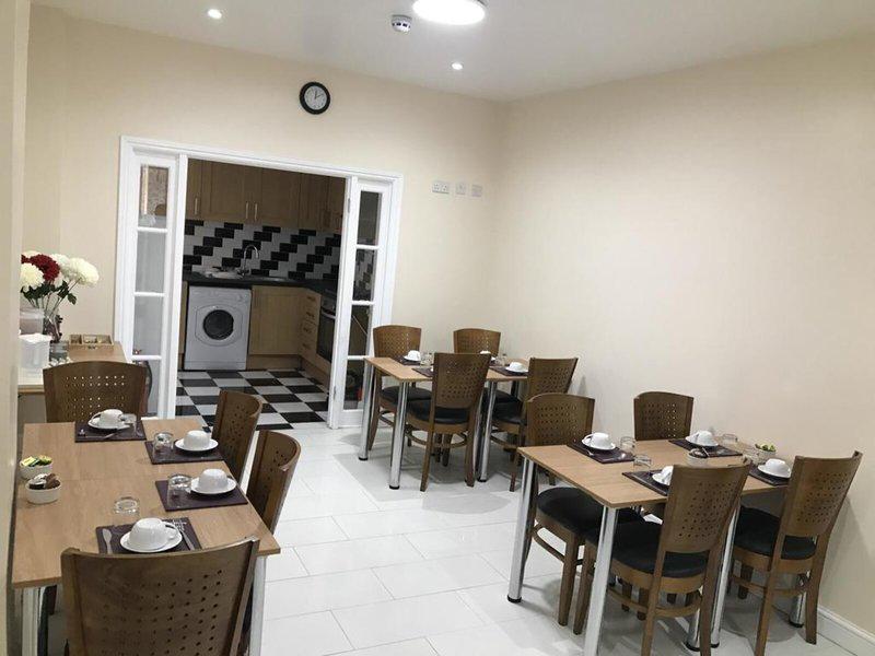 30CFFA478F6771025C532B11E30E8AE2