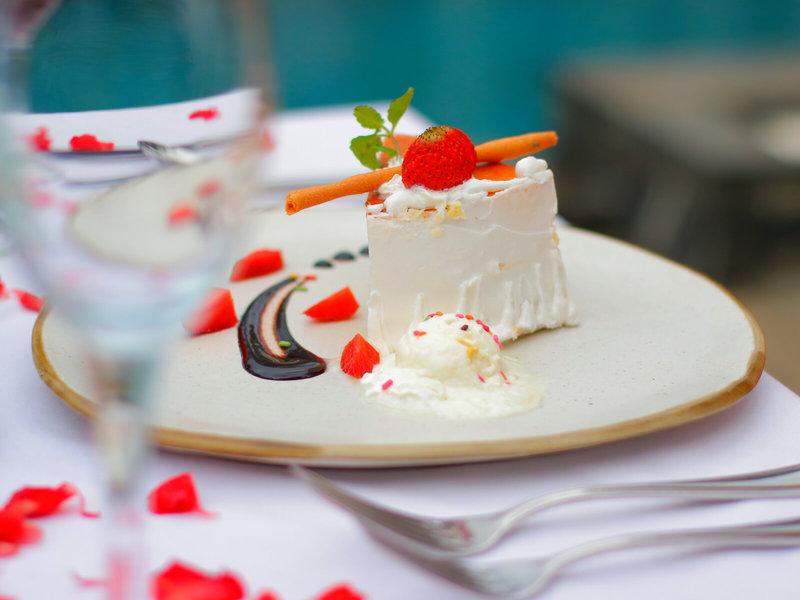 B60C2EF3FB0AF72D63B5962F6BD140A9