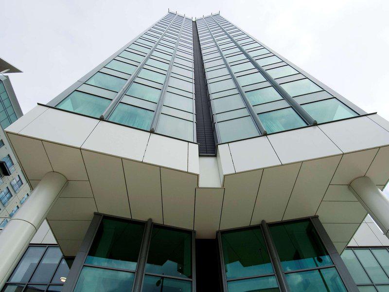 40F799F20CC26AA88C8914C82DE21B5E