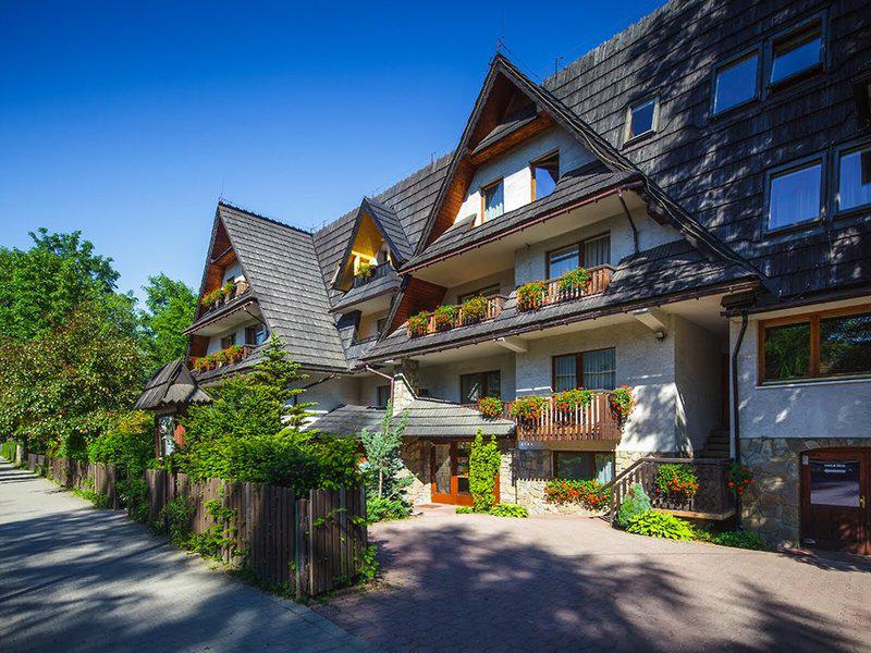 F71EE3ECC8D15B478A4AB7AA9C71045A