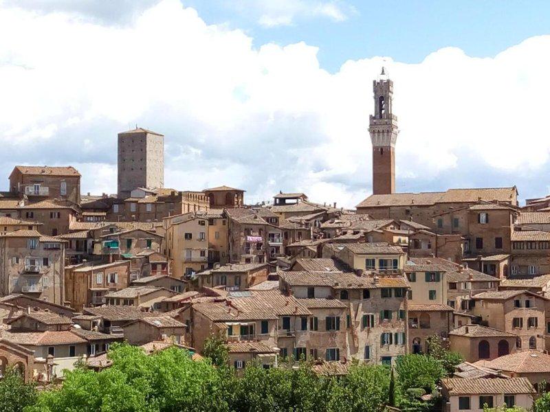 B7B12126FAAA617BB654360072653E77