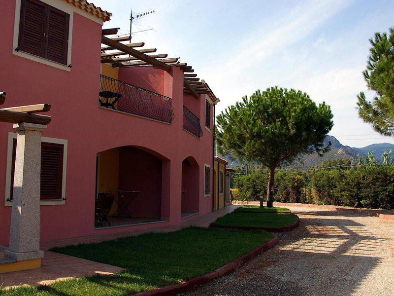 4DC7BD848771F5723992D849B87928F4