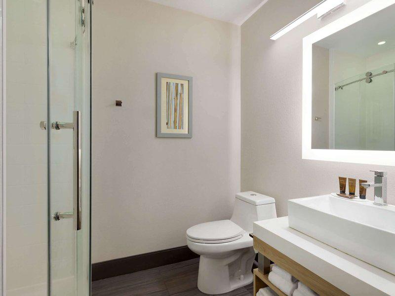 4224C37A32D05F24A090E762E10F68BC