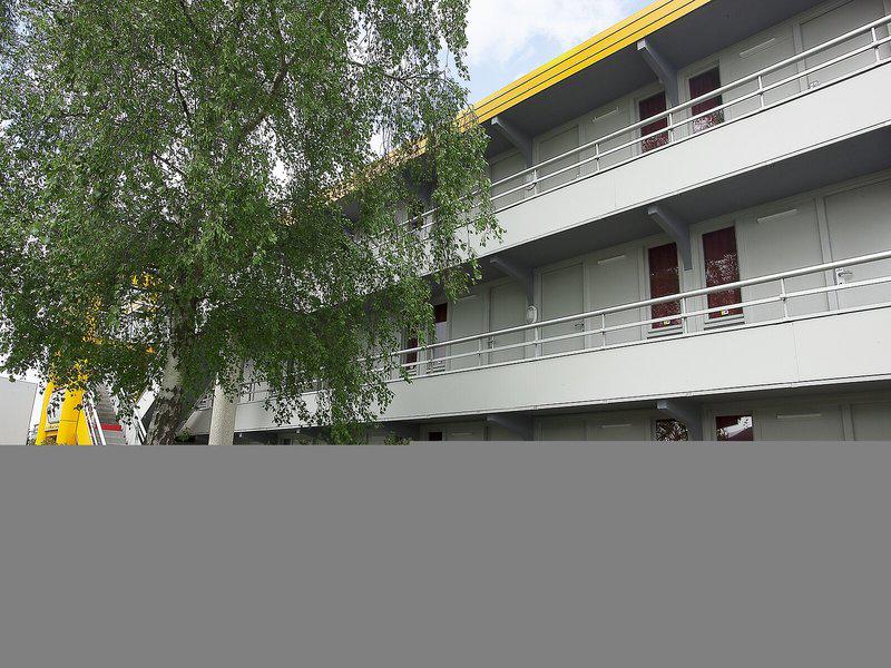 A55432A6E86F9C5B14044AF3851CFC9A