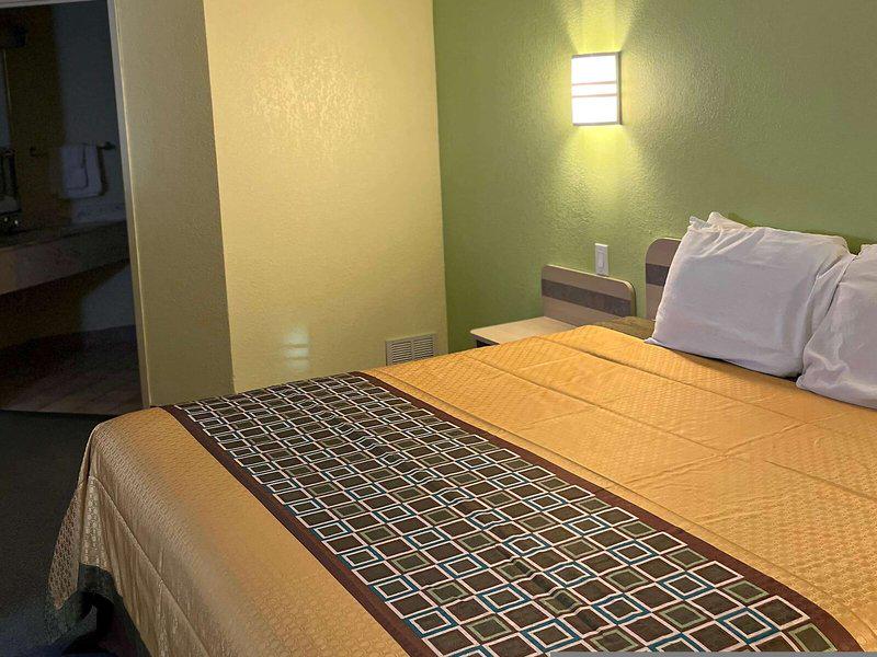 13E043F6EFD6DCA82A9236209009439E