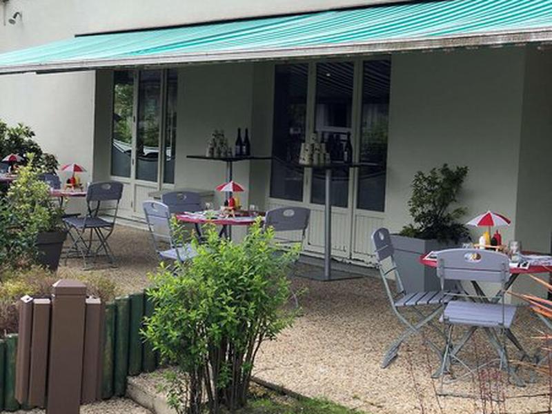 BEABC51FB4F296B51357F3799854B6D1