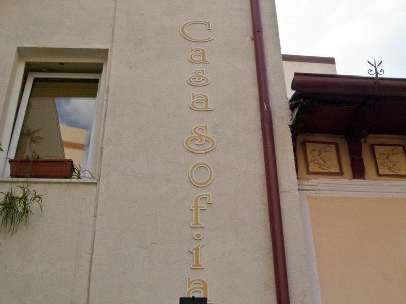 B2DD7A47982BC2490C22D2C4F9B33C25