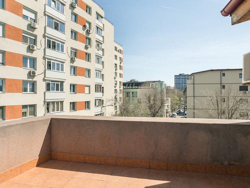 56DD0469633CA6F26940D906EA76E0B7