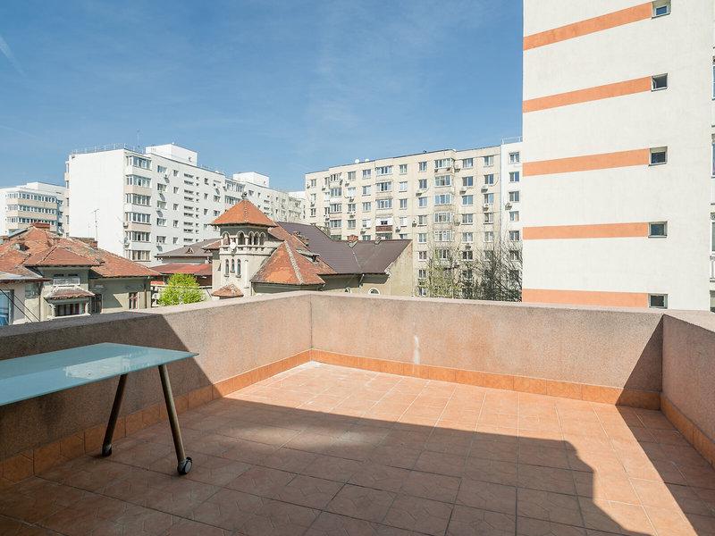 6D6F607ECA0651047B404D6BE5DF470A