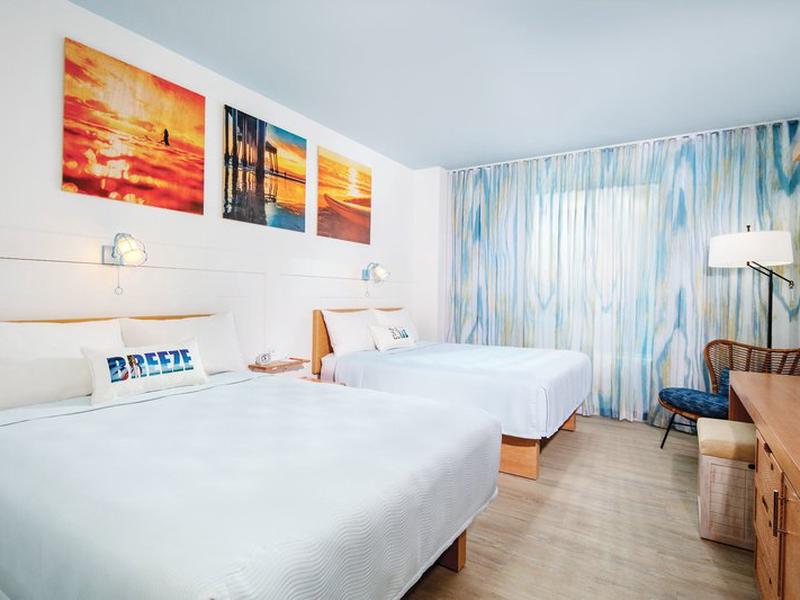 Universal S Endless Summer Resort Surfside Inn Suites In