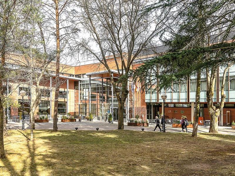 E43B7C1010ABE4F10AF59BF4155850DF