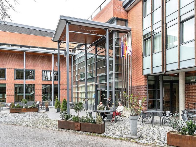 89A315D153A7E9200767B3AE15272F8D