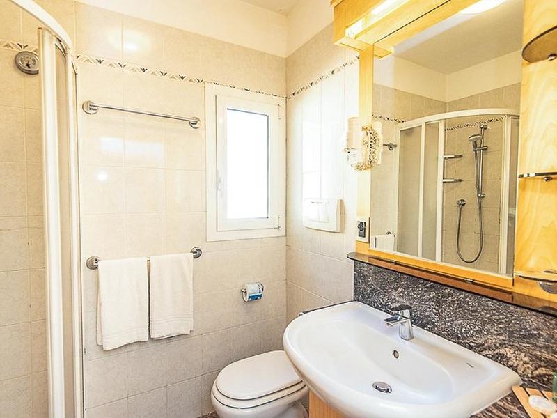 0274D410C9F2C3E555714D33E63834B9