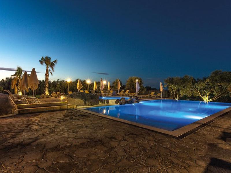 2885016C00144E919CEB6E533E099841