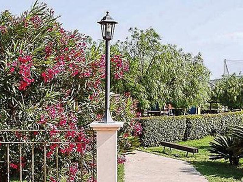 4E4E0C5845196542E7A37BD24E73D5BC