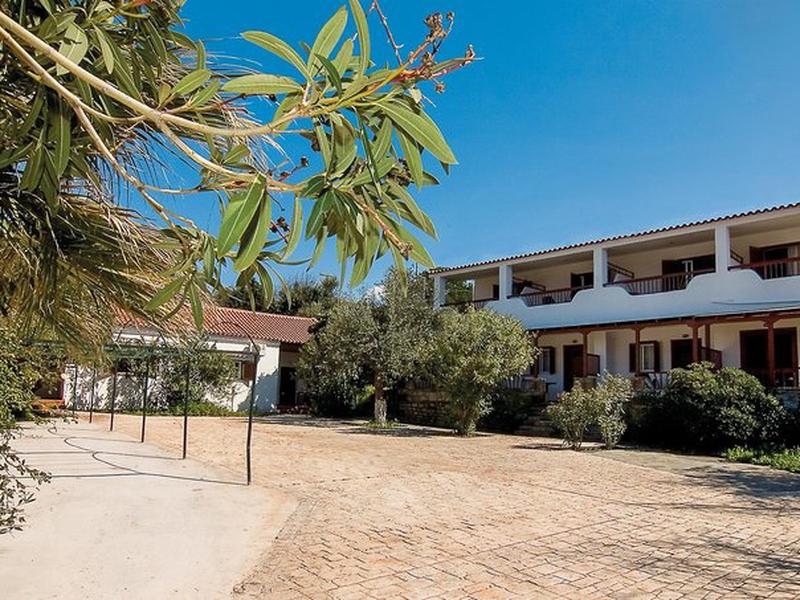 FCE2F0264F3F32ADEC52A4A0C8FD931B