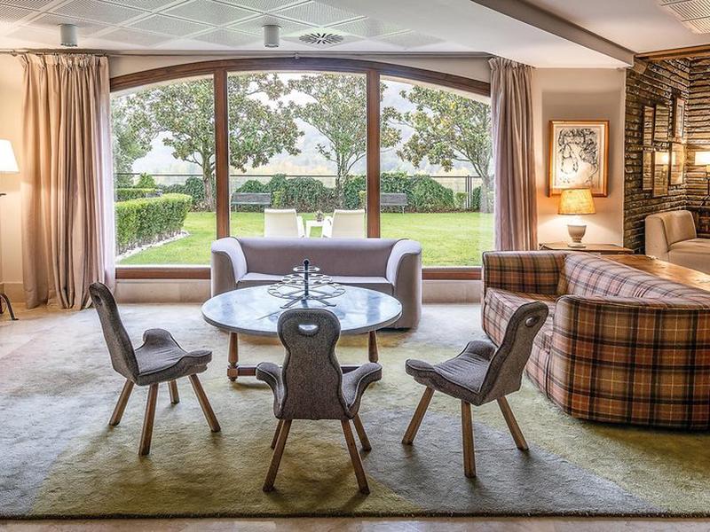 CB50A2E65D91FC824238D7A7B474F960