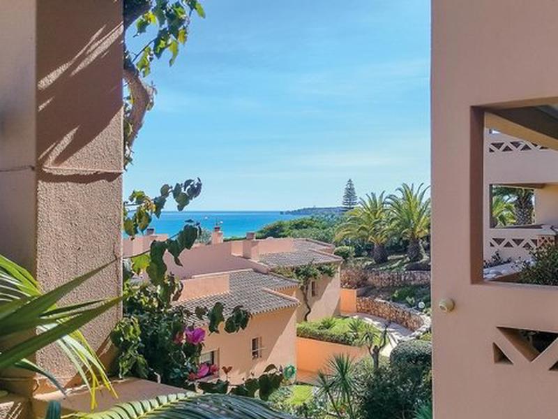 BE20EC200D6259AB3205AA3FBB044D4D