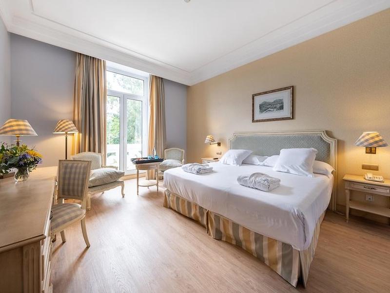 151588F964412D48ADFDF39FD2FC74C6