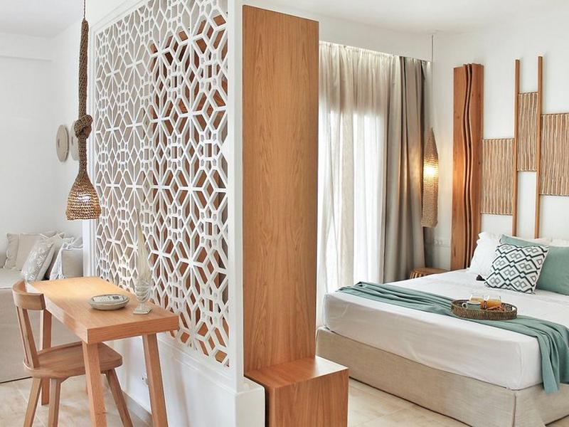 CDD5335288ECDEE4D2994F841A0E4BDD