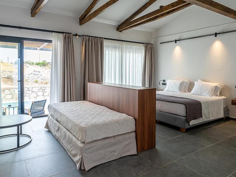 704543349E2DFEE7C5C8FBE59BF88A90