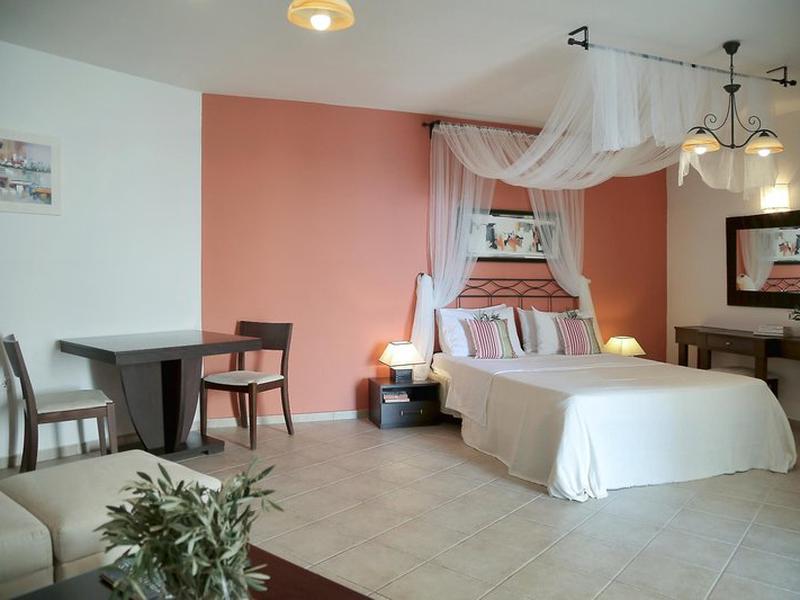 FBB412028FD7DEE970F5DCC7C8CAC0C4