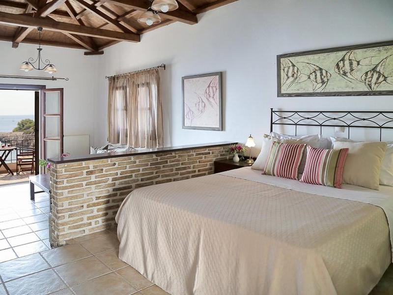 FEEE62B832419F2BF63A2F8C84014812