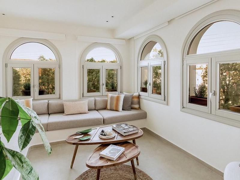 922A9E51D09368824CE91D4867E3930B