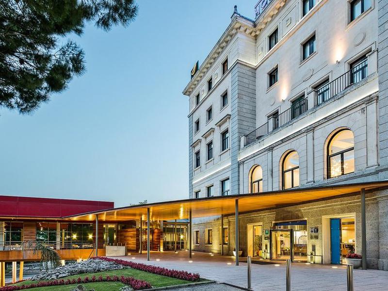 9A63271DD347BD16C0DA7111E2158639